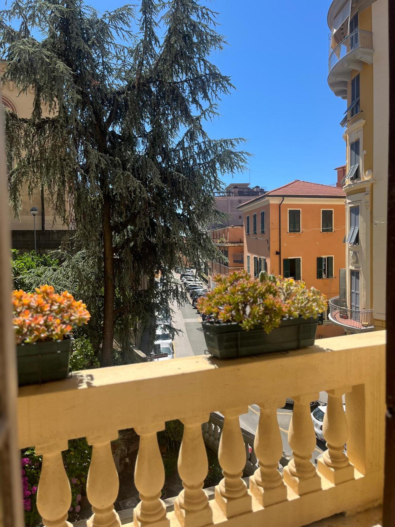 Delizioso Appartamento La Spezia Exterior photo
